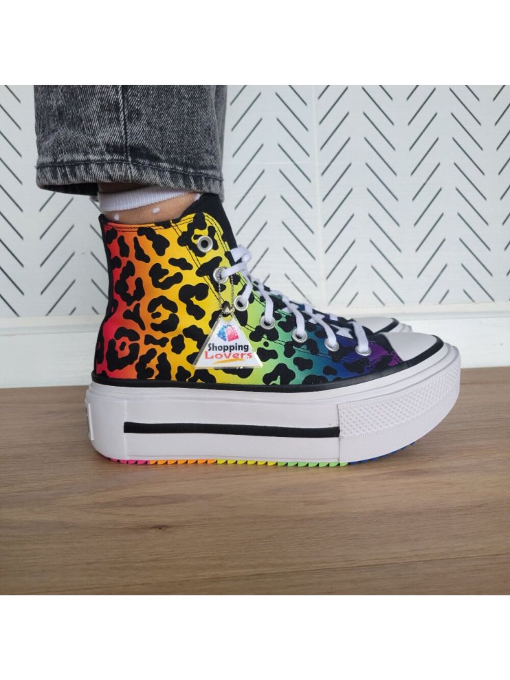 ❤️Converse Chuck Taylor Lift Platform Pride Size 6 Women's Shoes Leopard A15782C - Picture 3 of 10